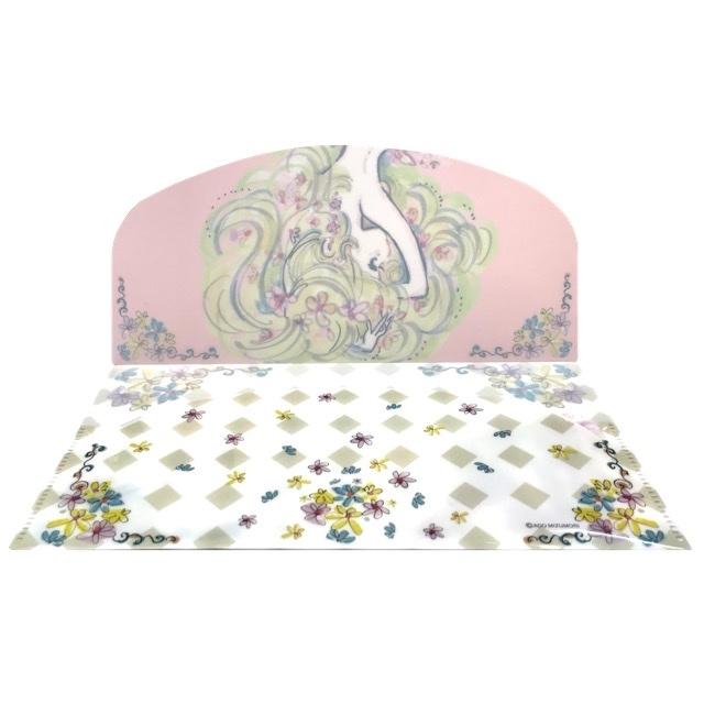 【水森亜土ちゃん　マスクケース】「オンナノコ」「ナカヨシ」